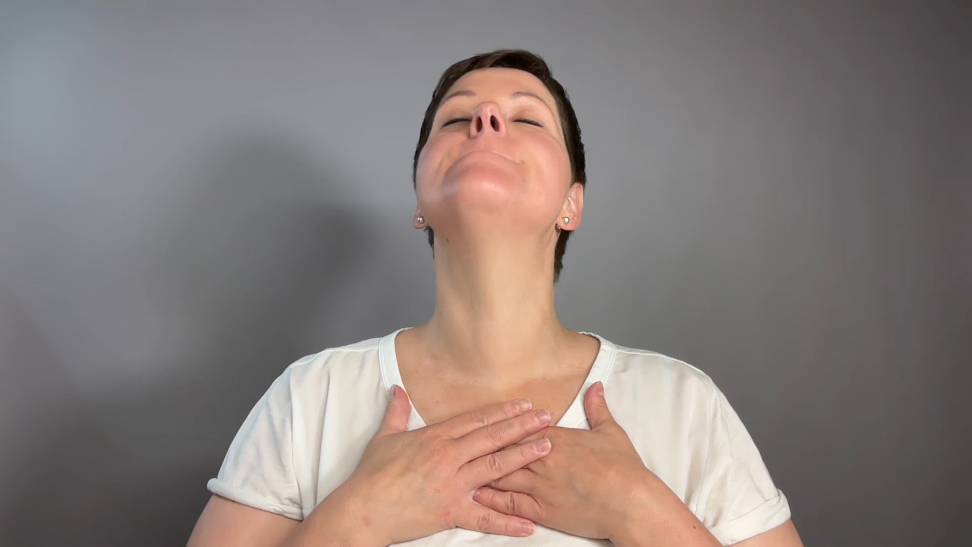 5 Face Yoga Übungen