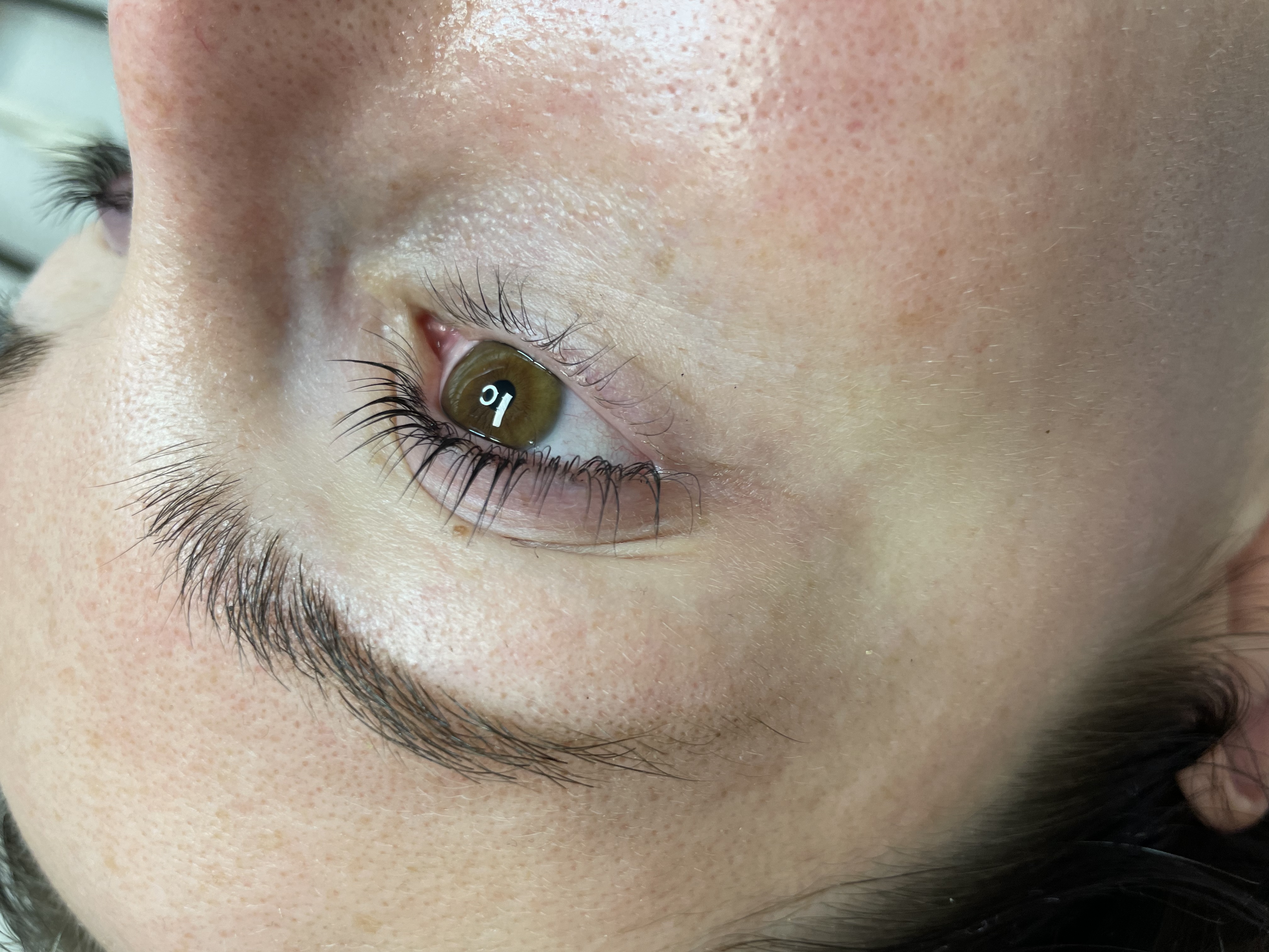 Koreanisches Wimpernlifting